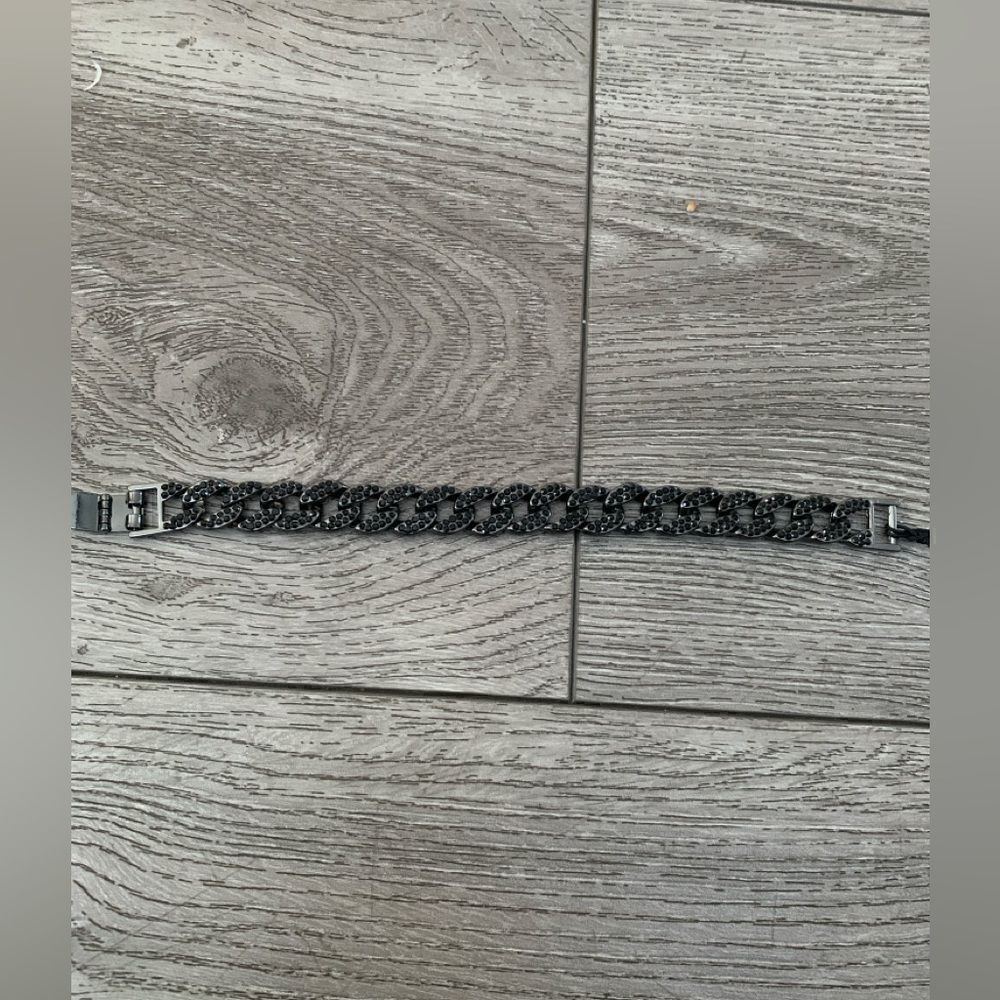 American exchange bracelet approximately 8” very beautiful